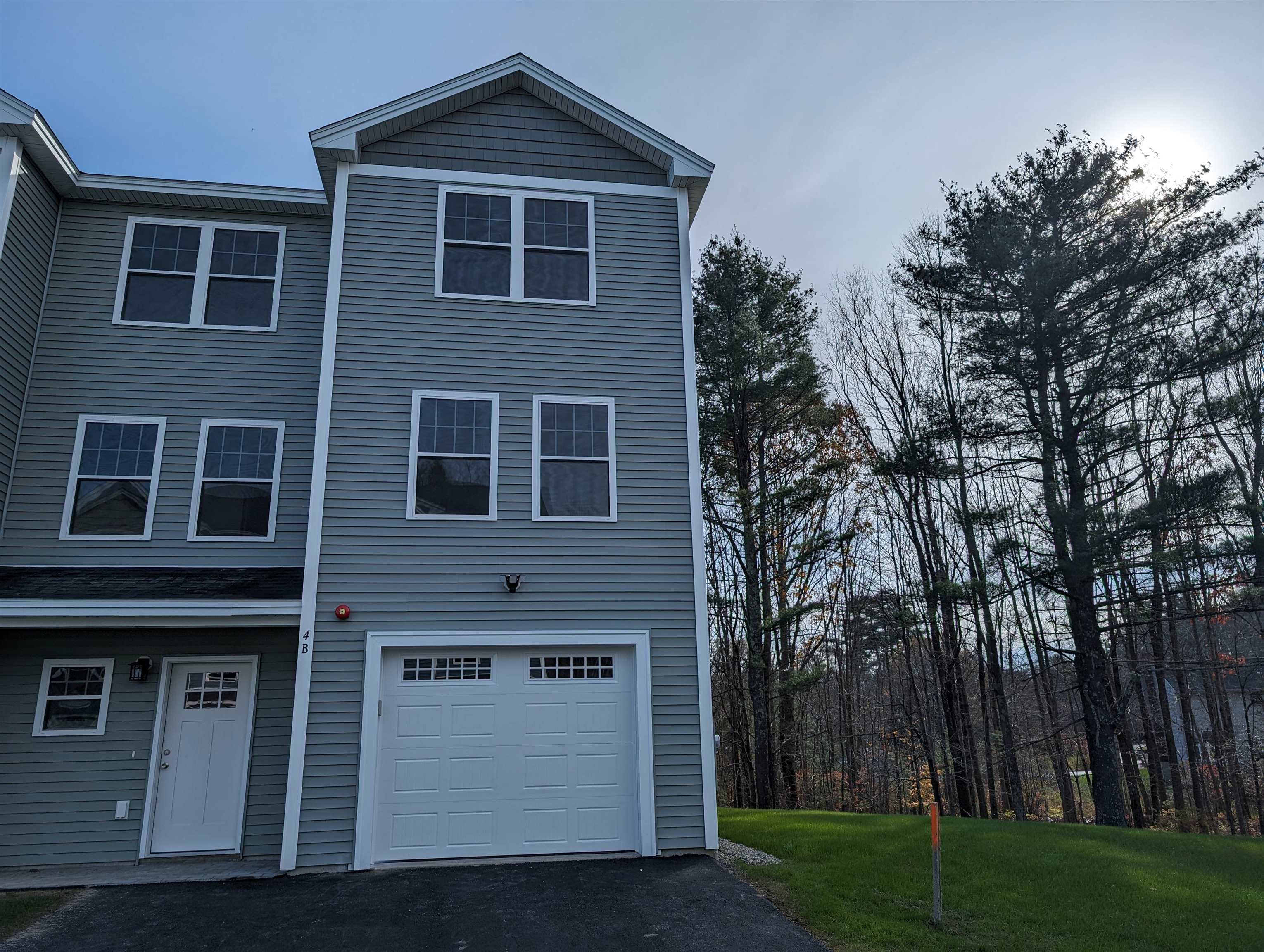 4 B Bovee Way, Unit 4B Epping, NH 03042 - Photo 2 of 24