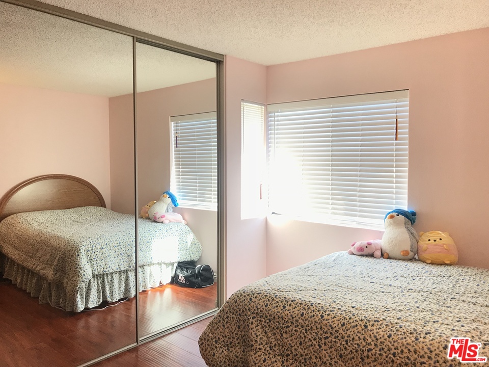 8950 Serapis Avenue, Unit 2 Downey, CA 90240 - Photo 16 of 26