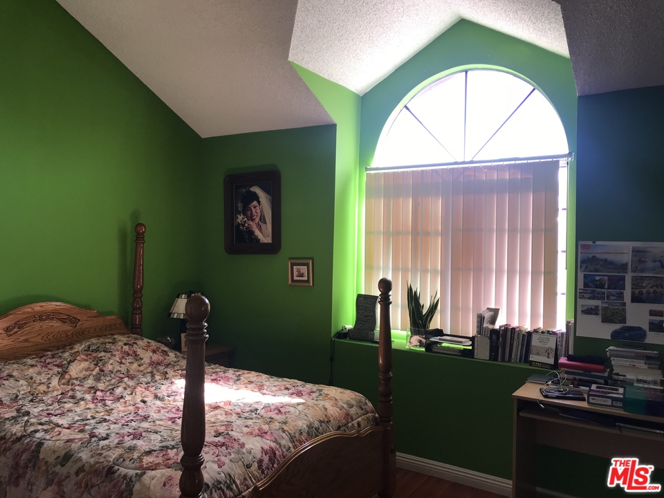 8950 Serapis Avenue, Unit 2 Downey, CA 90240 - Photo 18 of 26