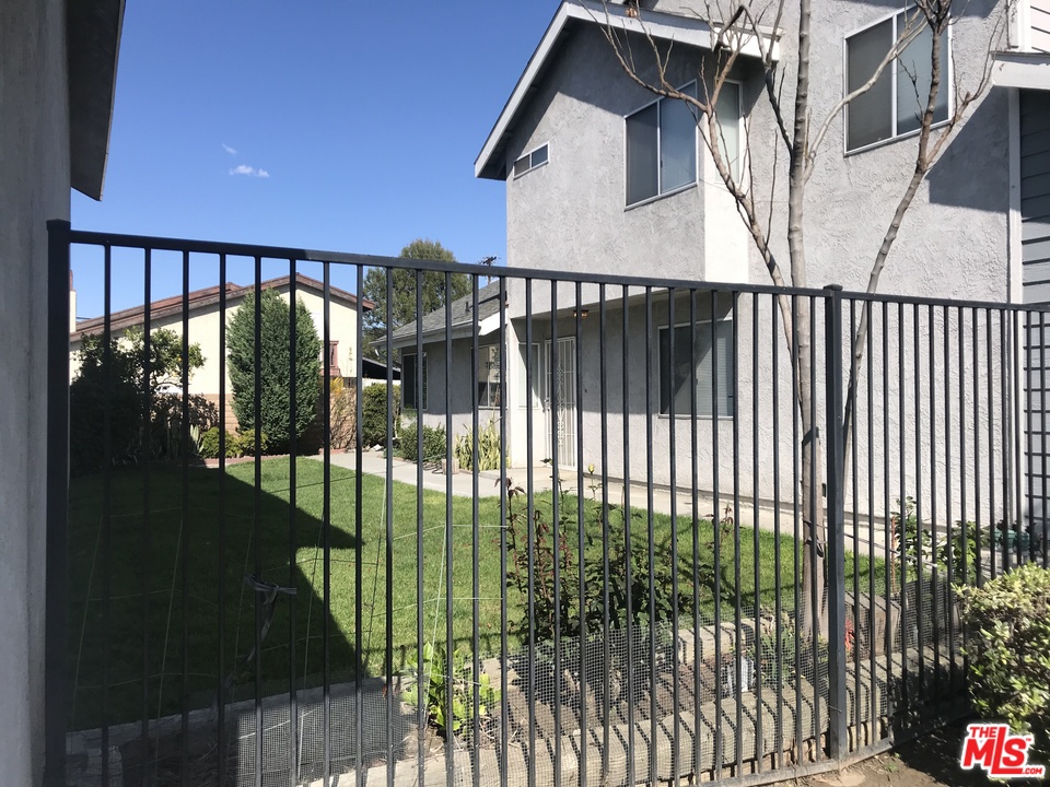 8950 Serapis Avenue, Unit 2 Downey, CA 90240 - Photo 25 of 26