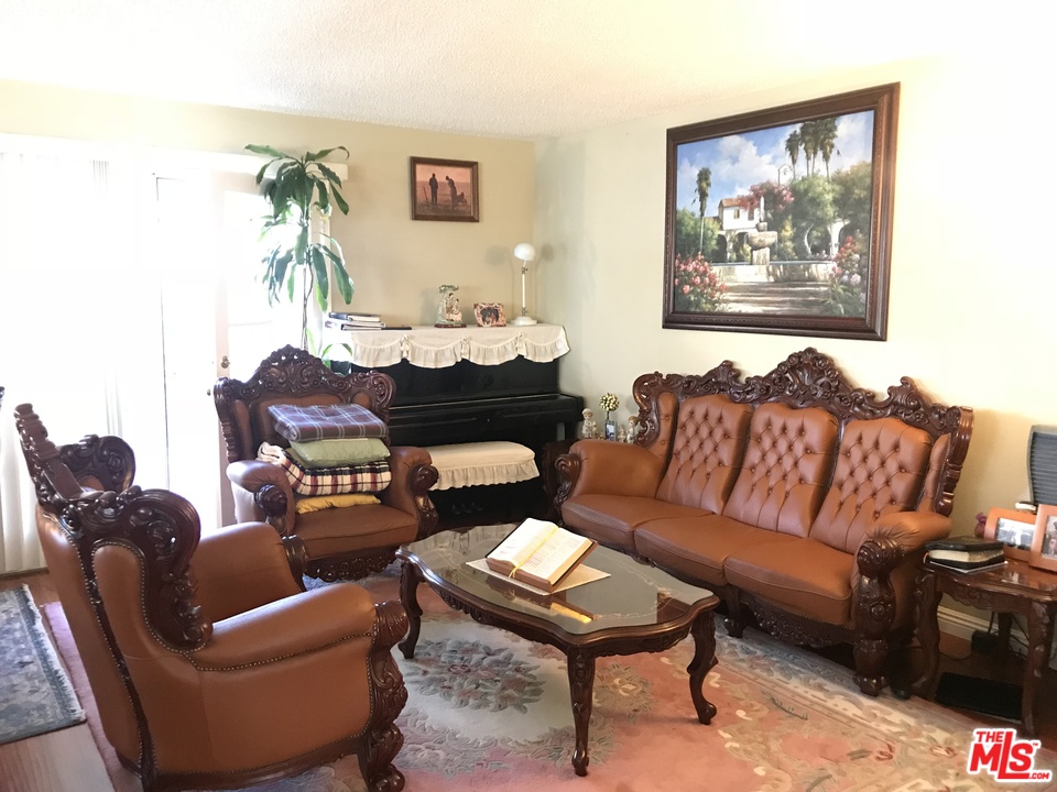 8950 Serapis Avenue, Unit 2 Downey, CA 90240 - Photo 8 of 26