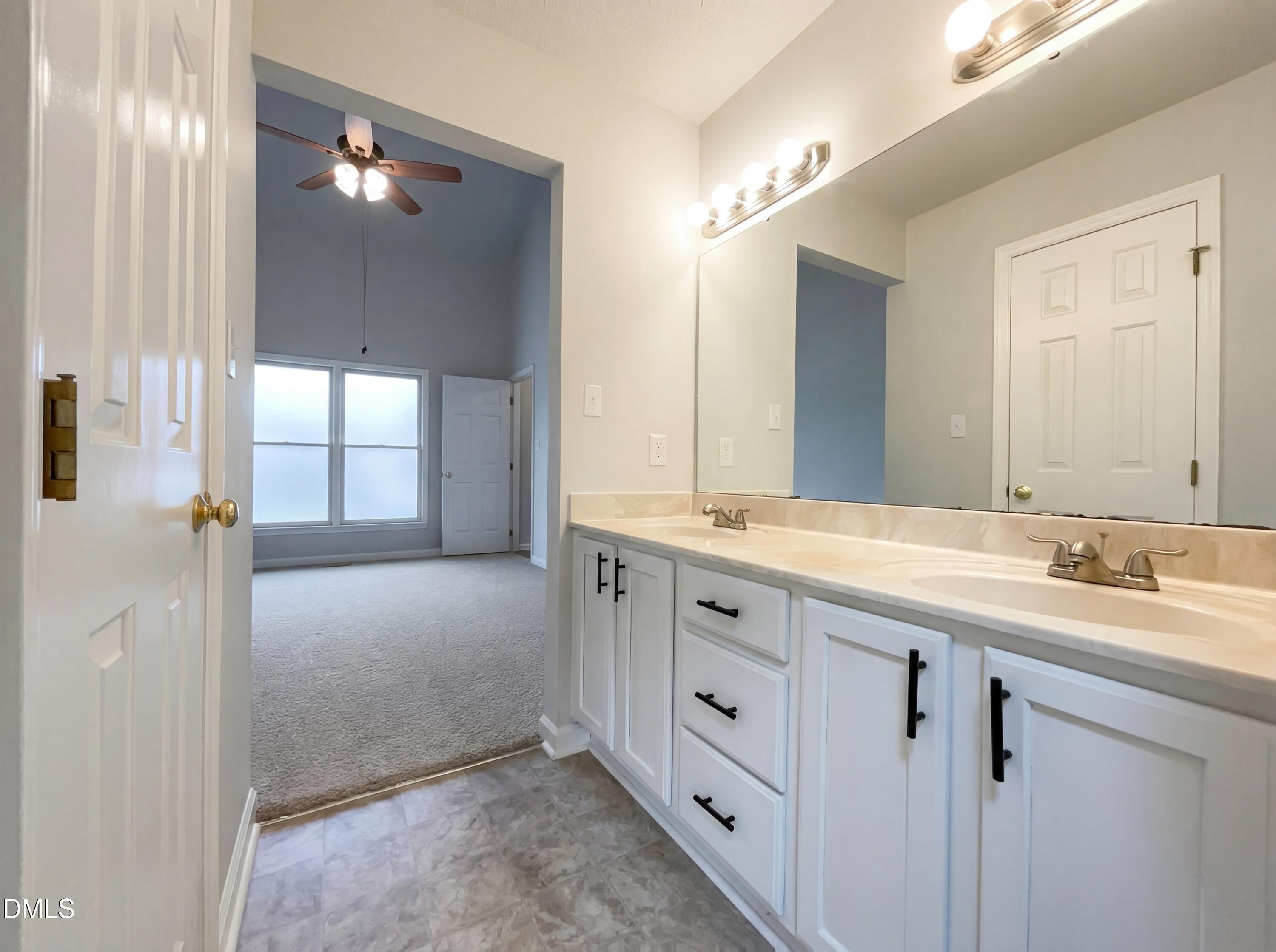 4928 Royal Adelaide Way Raleigh, NC 27604 - Photo 12 of 21 photo_08