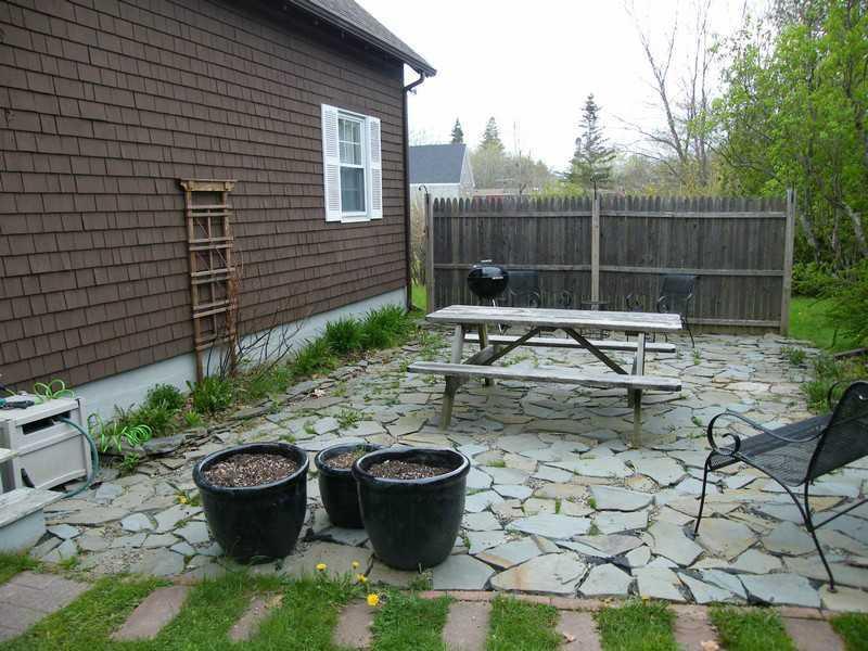 235 Medomak Road Bremen, ME 04551 - Photo 1 of 10 Patio/Deck.