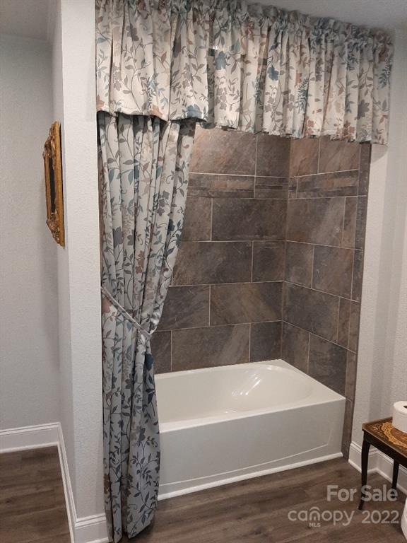 1649 Old Linville Road Marion, NC 28752 - Photo 17 of 24 Gallery Image 17