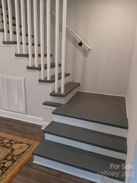 1649 Old Linville Road Marion, NC 28752 - Photo 18 of 24 Gallery Image 18