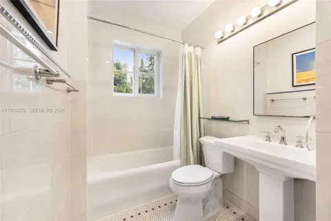 $1,250,000 | 1729 Southwest 12th Street, Miami, FL 33135