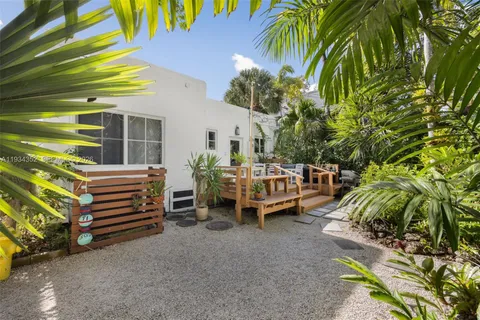 $1,250,000 | 1729 Southwest 12th Street, Miami, FL 33135