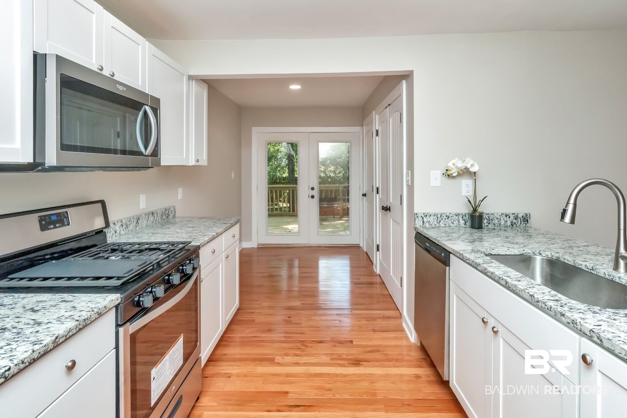 26 South Hathaway Road Mobile, AL 36608 - Photo 13 of 27