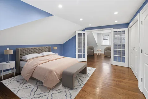$569,900 | 5836 North Manton Avenue, Chicago, IL 60646