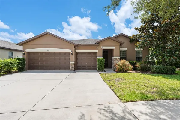 $449,000 | 2212 Landside Drive, Valrico, FL 33594