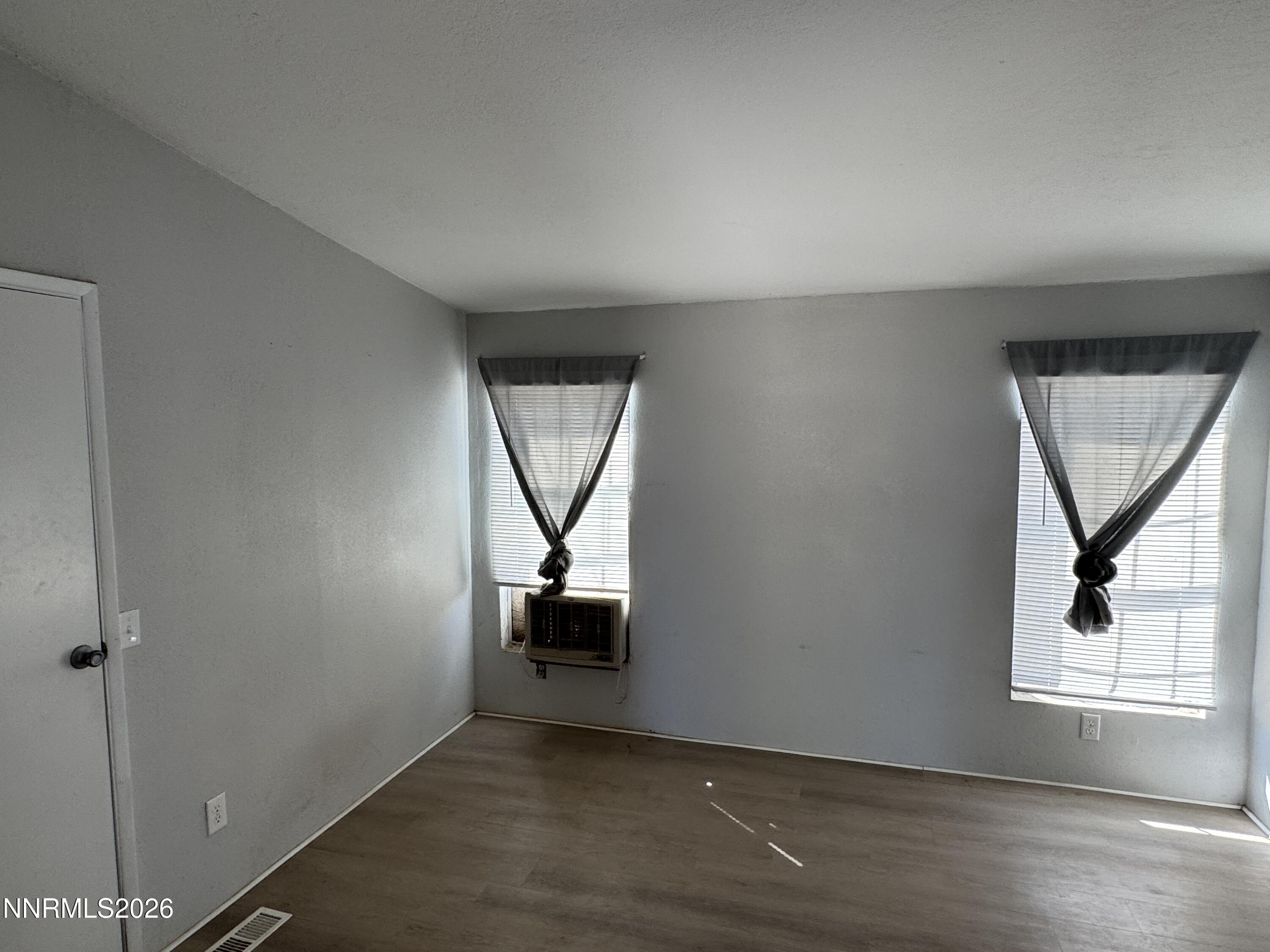 4280 Margoree Lane Fallon, NV 89406 - Photo 5 of 27 IMG_5219