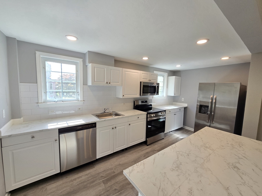 445 Putnam Hill Road Sutton, MA 01590 - Photo 9 of 38 Gallery Image 9