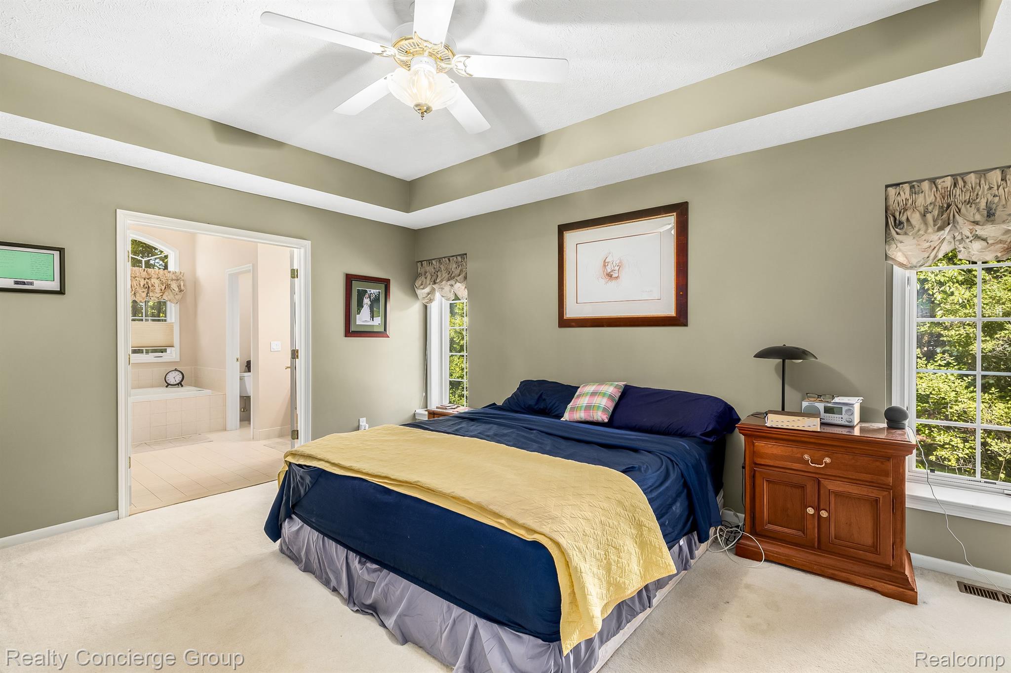 9761 Quail Ridge Run Brighton, MI 48114 - Photo 14 of 30 Master suite is HUGE!