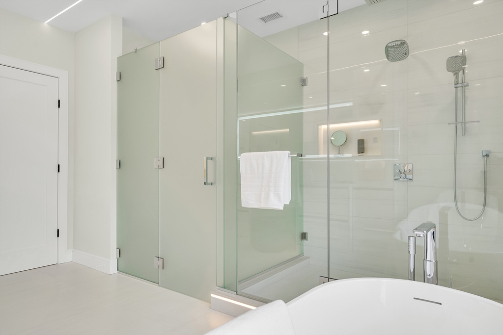 56 Chinian Path Newton, MA 02459 - Photo 30 of 34 Gallery Image 30