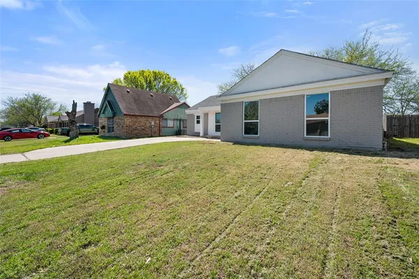 $250,000 | 7317 Strawberry Way, Fort Worth, TX 76137