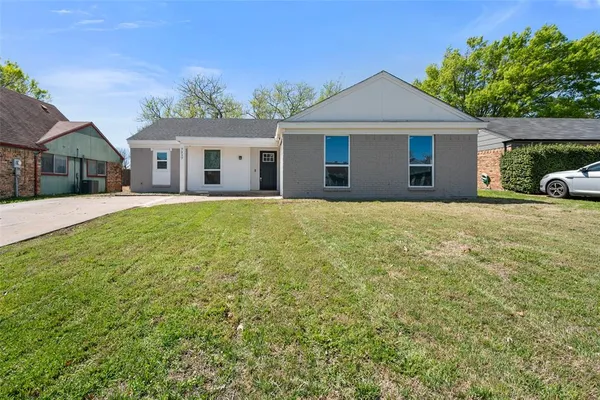 $250,000 | 7317 Strawberry Way, Fort Worth, TX 76137