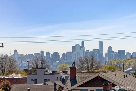 $1,645,000 | 4815 Evanston Avenue North, Unit B, Seattle, WA 98103