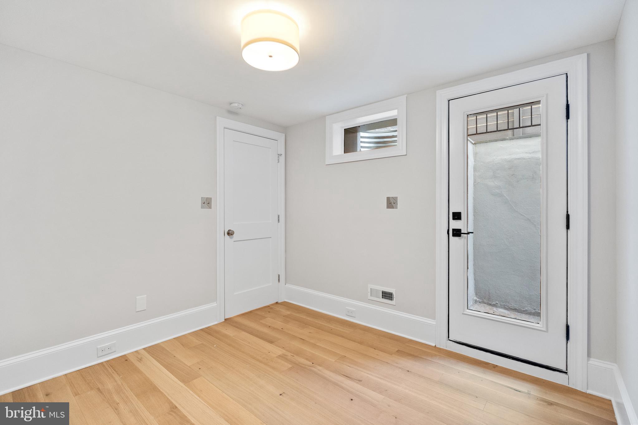 3943 Military Road Northwest Washington, DC 20015 - Photo 20 of 22