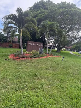 $2,900 | 14057 Southwest 52nd Terrace, Unit 14057, Miami, FL 33175