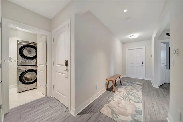 a view of utility room