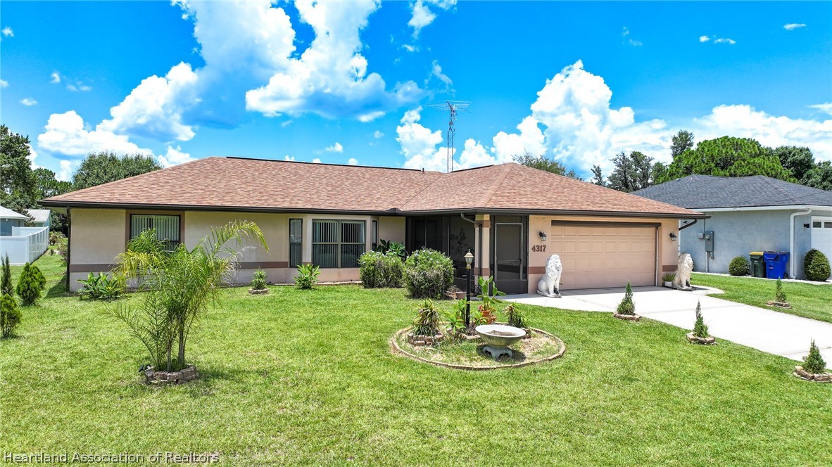 4317 Leaf Road Sebring, FL 33875 - Photo 1 of 39
