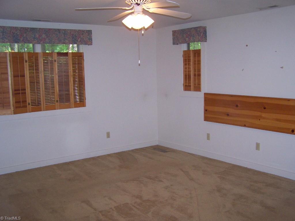 1310 Pebblebrook Road Winston-Salem, NC 27105 - Photo 13 of 25 Master bedroom