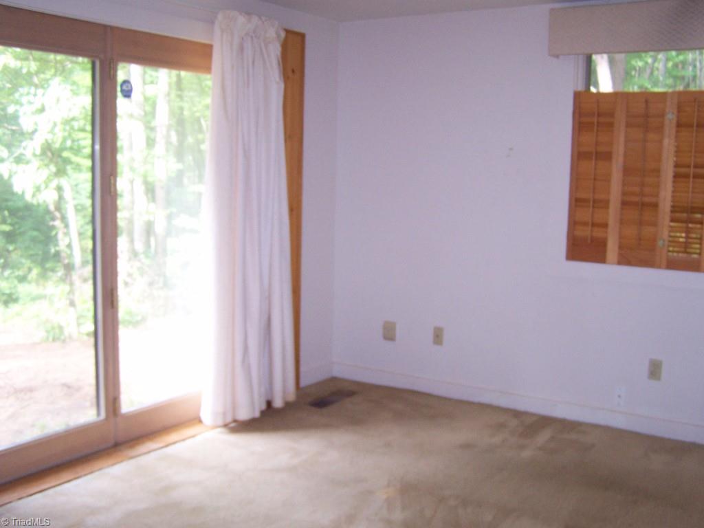 1310 Pebblebrook Road Winston-Salem, NC 27105 - Photo 17 of 25 Gallery Image 17