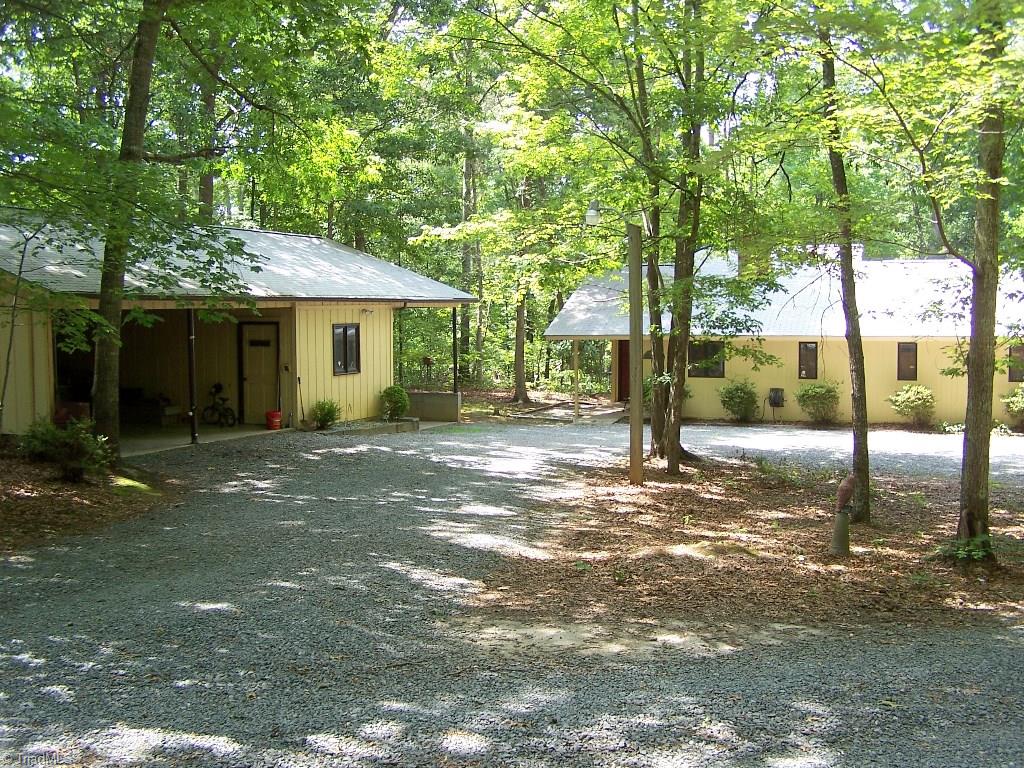 Garage offers RV parking and hook ups