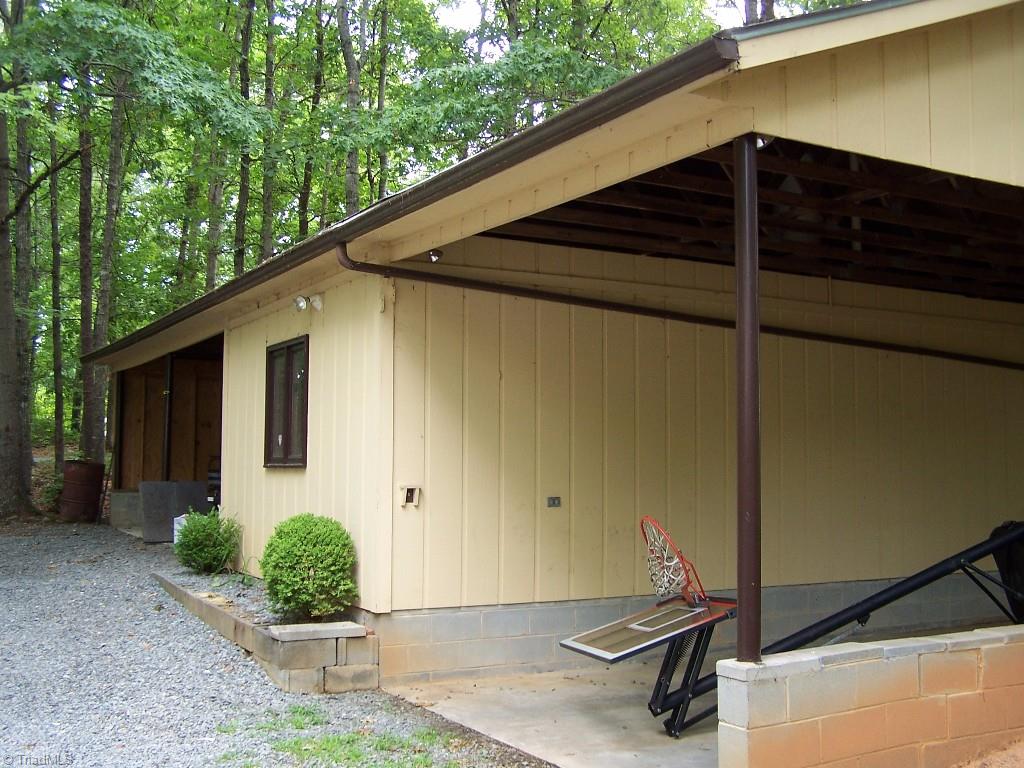 1310 Pebblebrook Road Winston-Salem, NC 27105 - Photo 22 of 25 Gallery Image 22