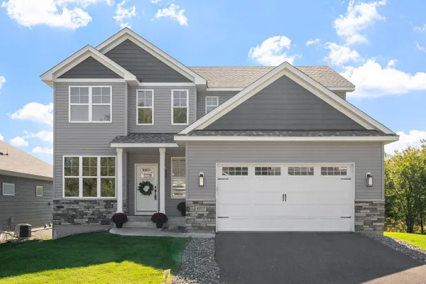 $575,000 | 4977 Oak Street, Maple Plain, MN 55359