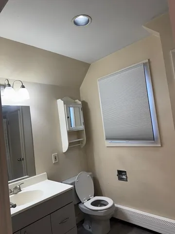 $1,600 | 478 Kimball Street, Unit 3, Fitchburg, MA 01420