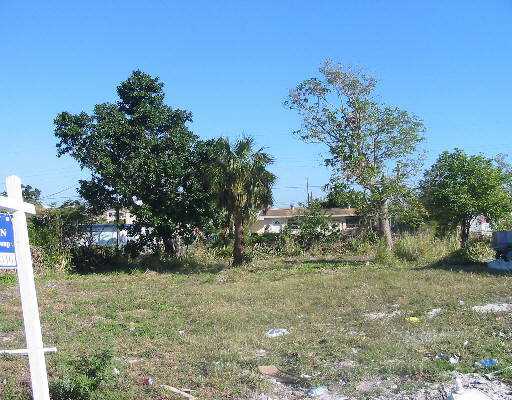 0 West 35th Street Riviera Beach, FL 33404 - Photo 1 of 1 Primary Photo