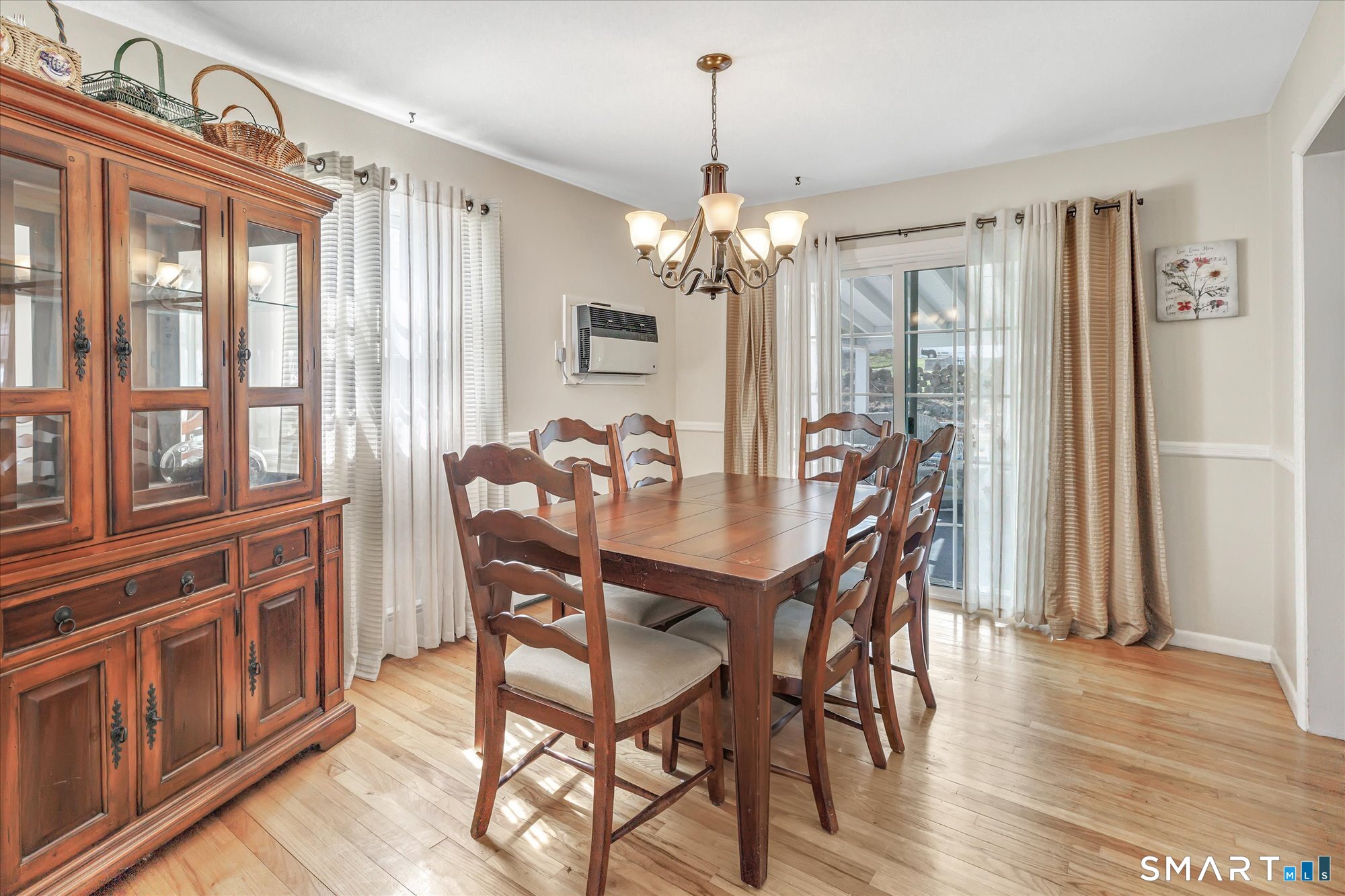 44 Meadowbrook Road Danbury, CT 06811 - Photo 11 of 38