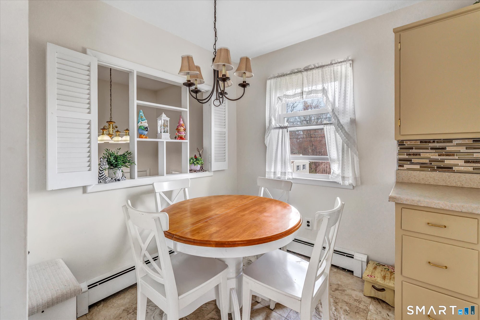 44 Meadowbrook Road Danbury, CT 06811 - Photo 15 of 38