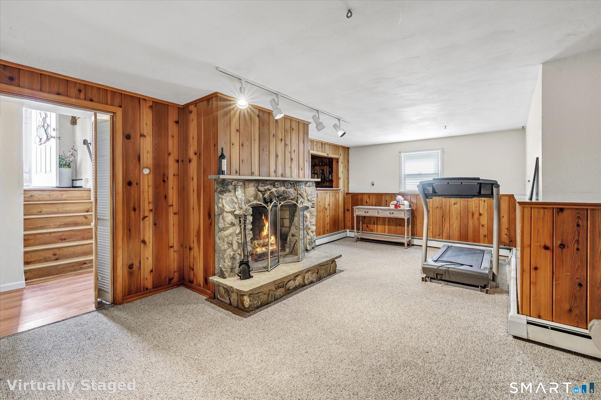 44 Meadowbrook Road Danbury, CT 06811 - Photo 32 of 38