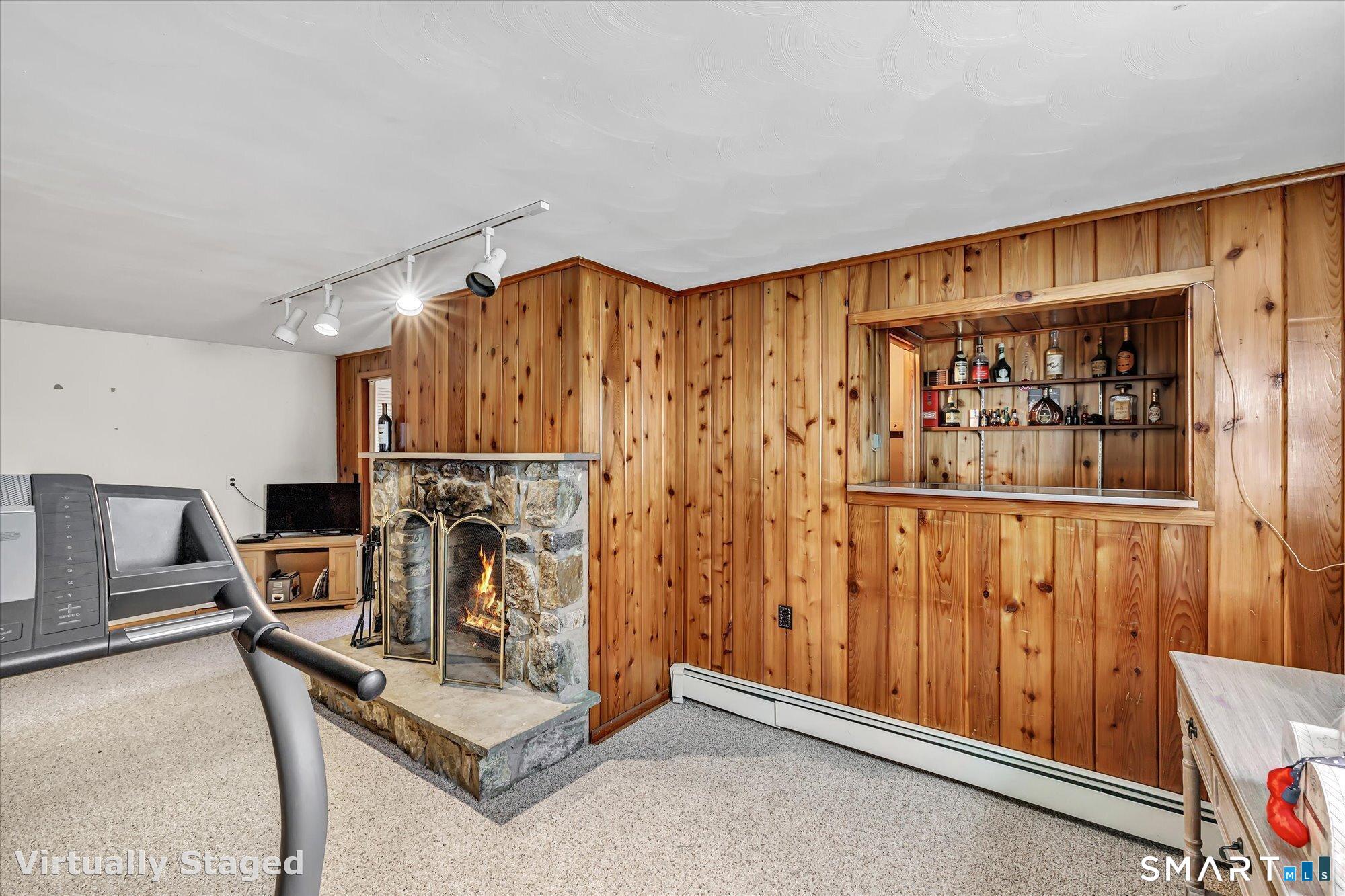 44 Meadowbrook Road Danbury, CT 06811 - Photo 33 of 38