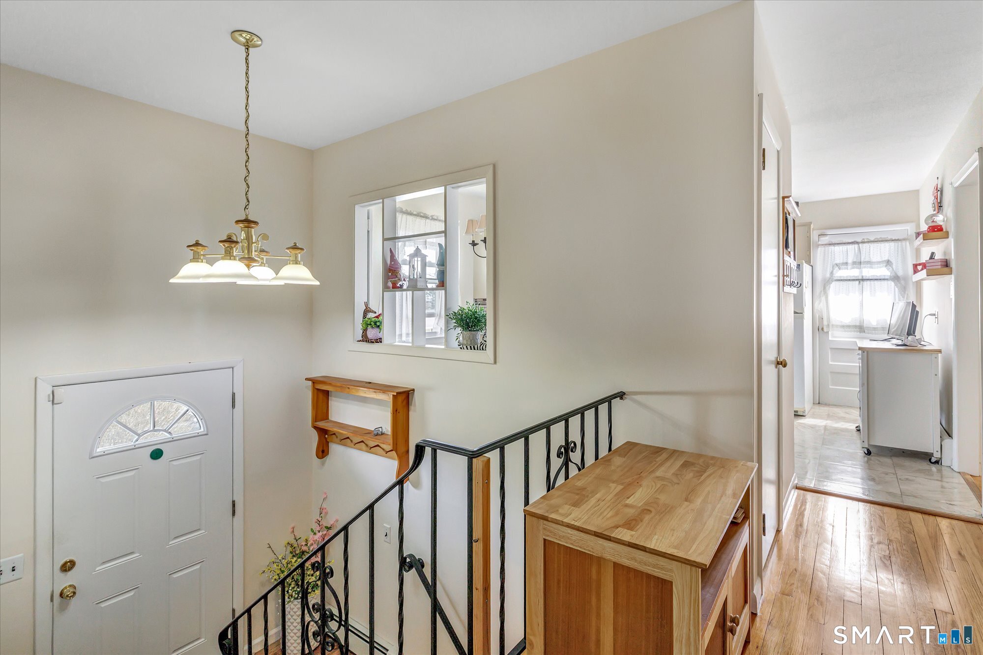 44 Meadowbrook Road Danbury, CT 06811 - Photo 5 of 38