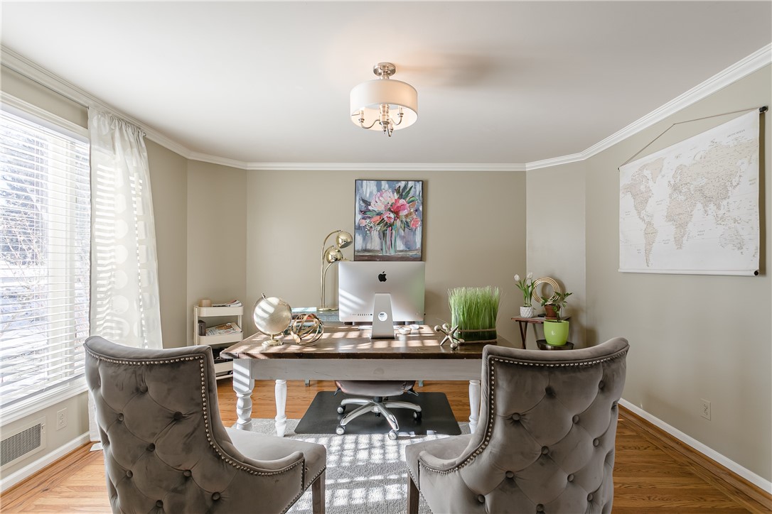 7 Prospect Hill Road Pittsford, NY 14534 - Photo 9 of 46