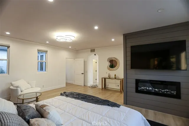 $3,750,000 | 6525 Fremont Circle, Huntington Beach, CA 92648