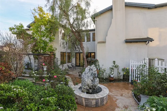 $3,750,000 | 6525 Fremont Circle, Huntington Beach, CA 92648