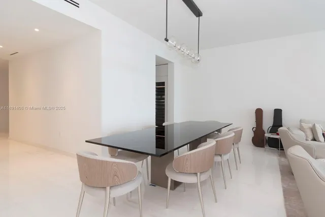 $29,000 | 300 Biscayne Blvd Way, Unit 3503, Miami, FL 33131