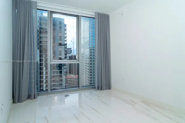 $29,000 | 300 Biscayne Blvd Way, Unit 3503, Miami, FL 33131