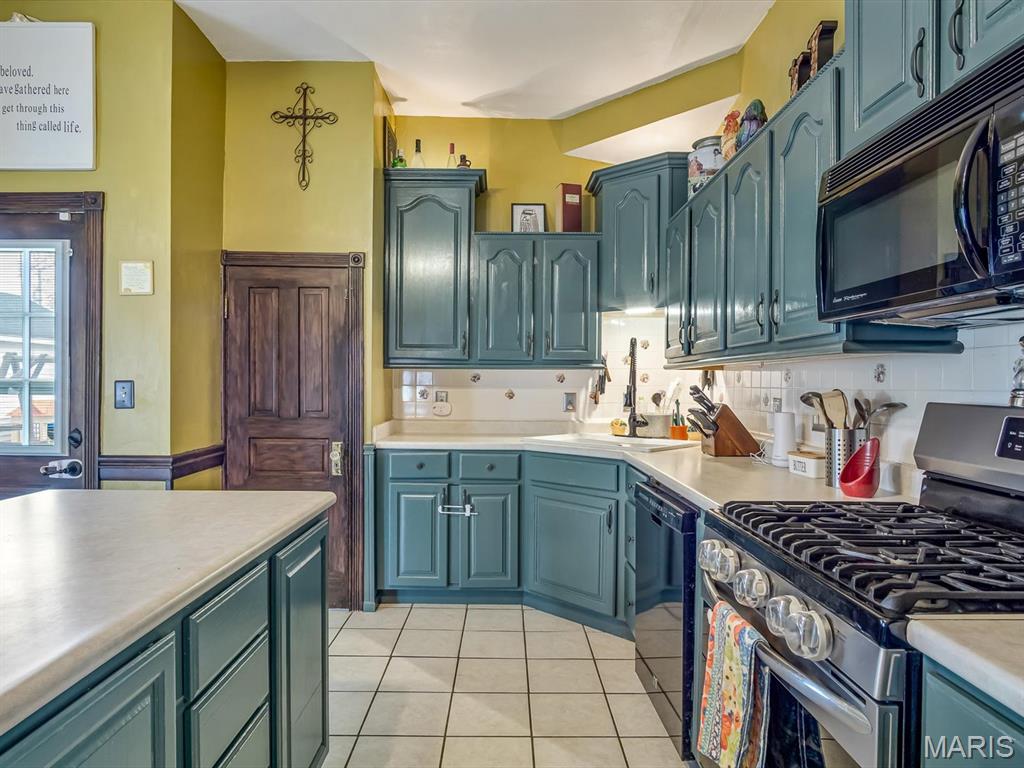 200 North Jackson Street New Athens, IL 62264 - Photo 9 of 30