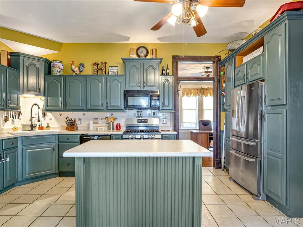 200 North Jackson Street New Athens, IL 62264 - Photo 10 of 30