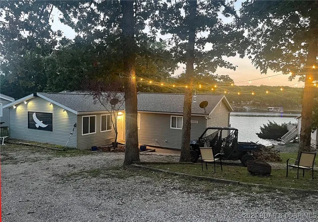$383,731 | 33439 Evanston Road, Sunrise Beach, MO 65079