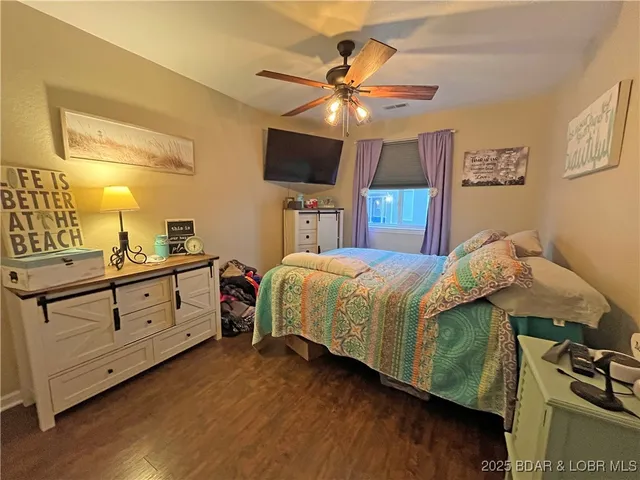 $383,731 | 33439 Evanston Road, Sunrise Beach, MO 65079