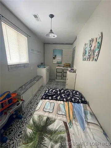 $383,731 | 33439 Evanston Road, Sunrise Beach, MO 65079