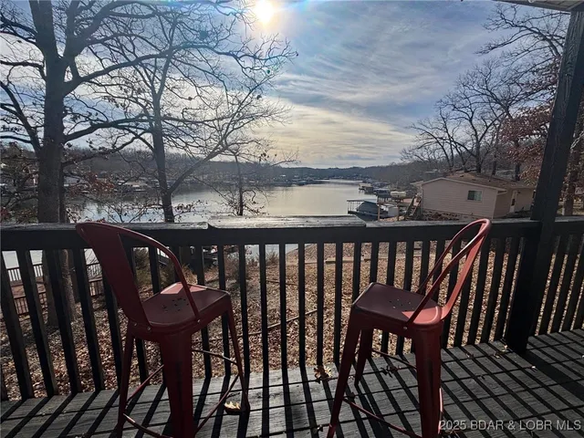 $383,731 | 33439 Evanston Road, Sunrise Beach, MO 65079