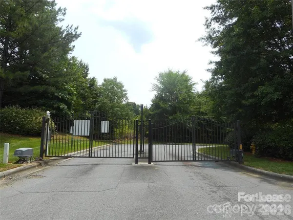 $1,350 | 2174 Sardony Lane, Charlotte, NC 28213