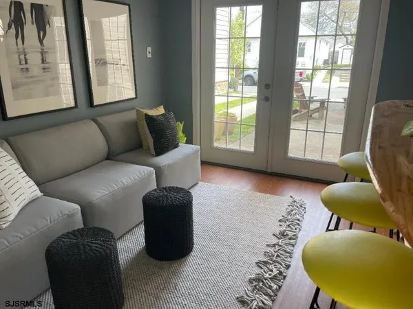 $8,000 | 114 North Brunswick Avenue, Unit JULY 20TH AUGUST 3, Margate City, NJ 08402